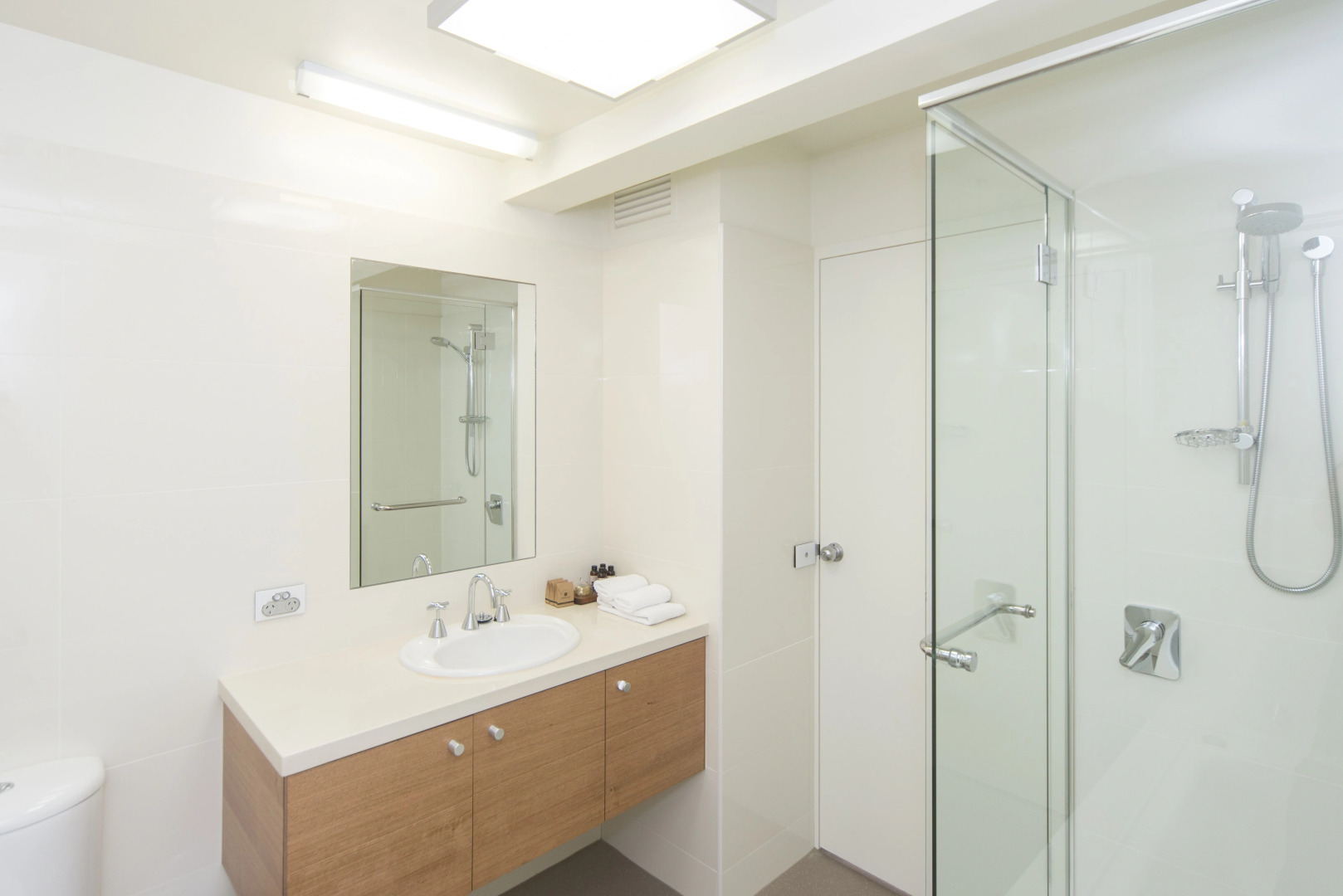 The Old Woolstore Apartment Hotel