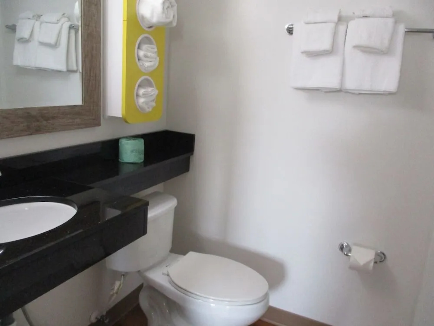 Motel 6 North Olmsted OH - Cleveland