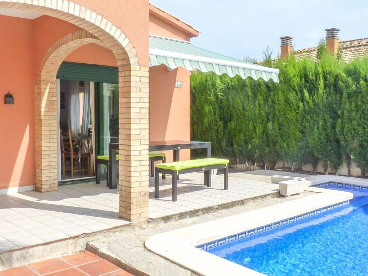 Luxurious Apartment in St Pere Pescador With Private Pool