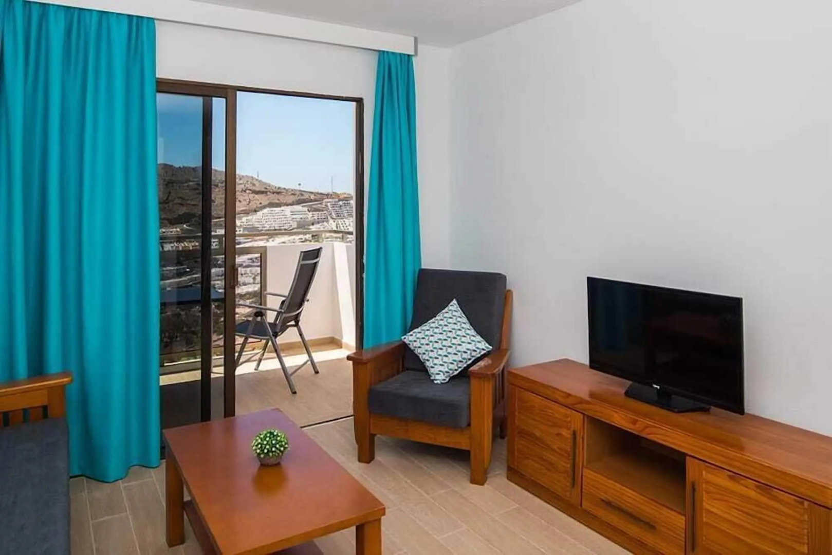 Apartamentos Montesol