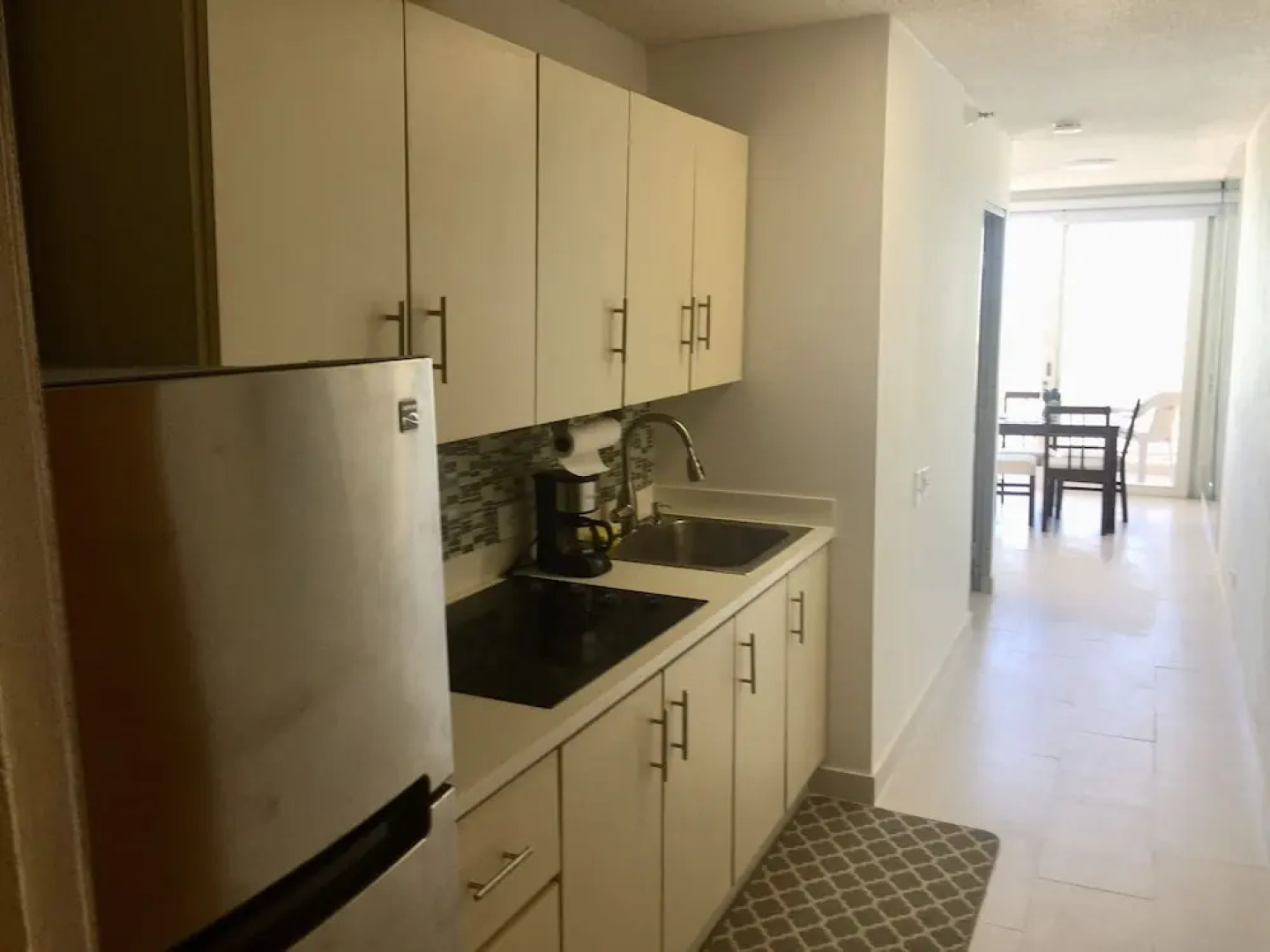 ESJ Azul 1754 PH Beach Front Apt