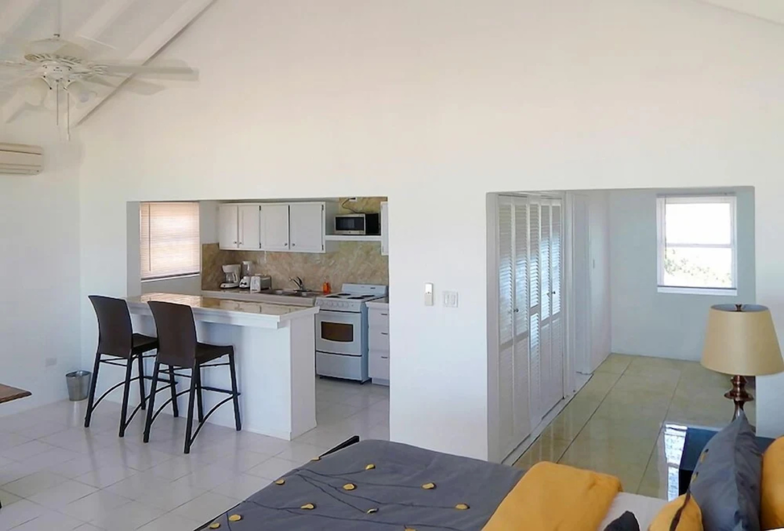 Rendezvous Bay Hotel