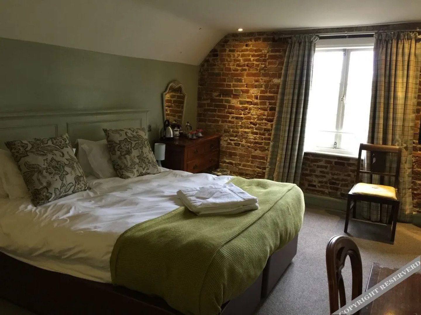 The Leicester Arms Hotel