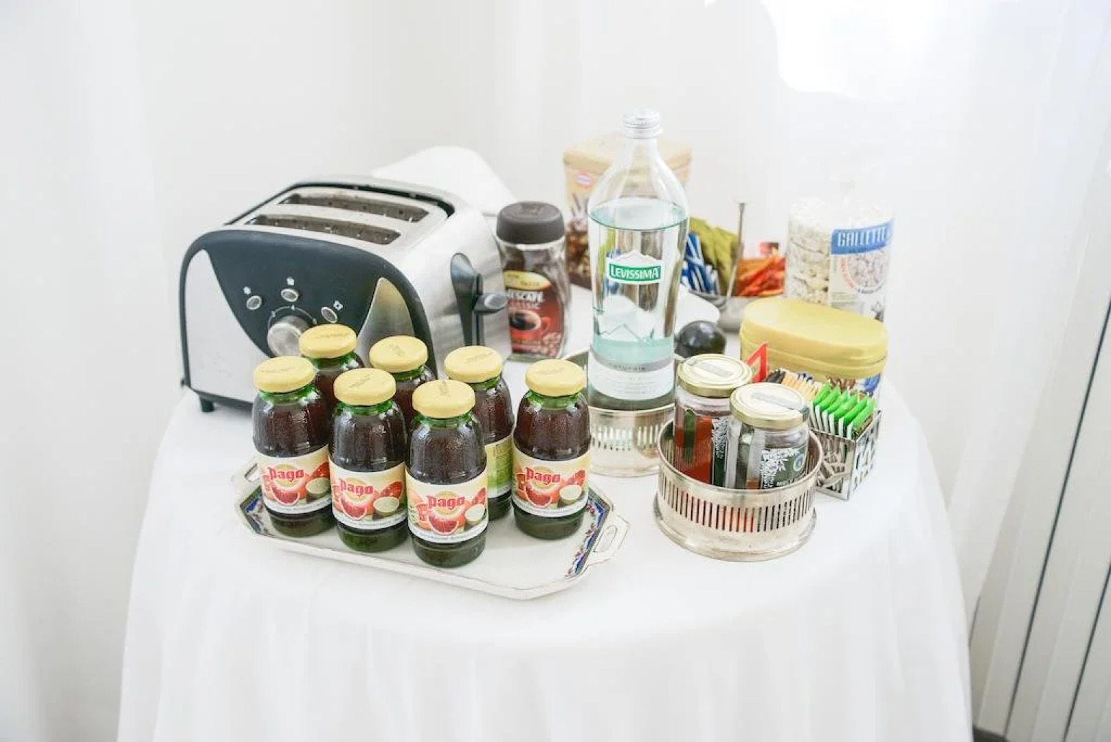 Opera 01 Maison De Charme Bed  Breakfast