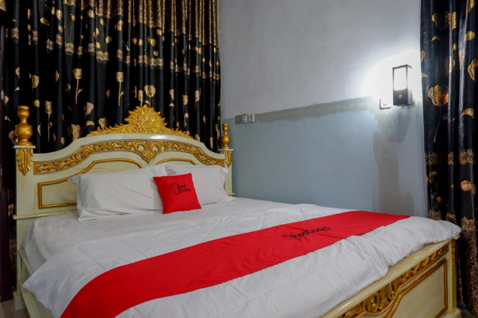 RedDoorz @ Wangi Wangi Island Wakatobi