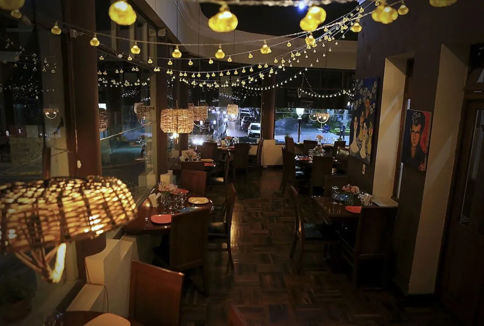 Macondo de Pizza Pazza Hotel RestoBar