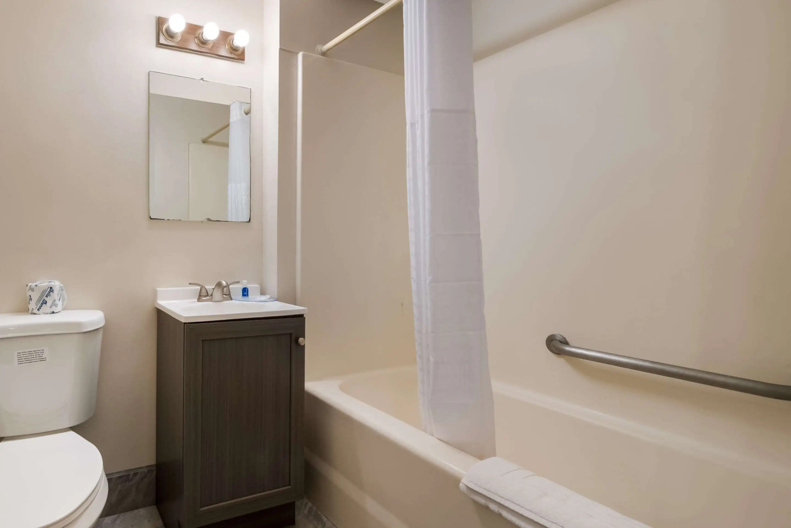 Rodeway Inn La Crosse