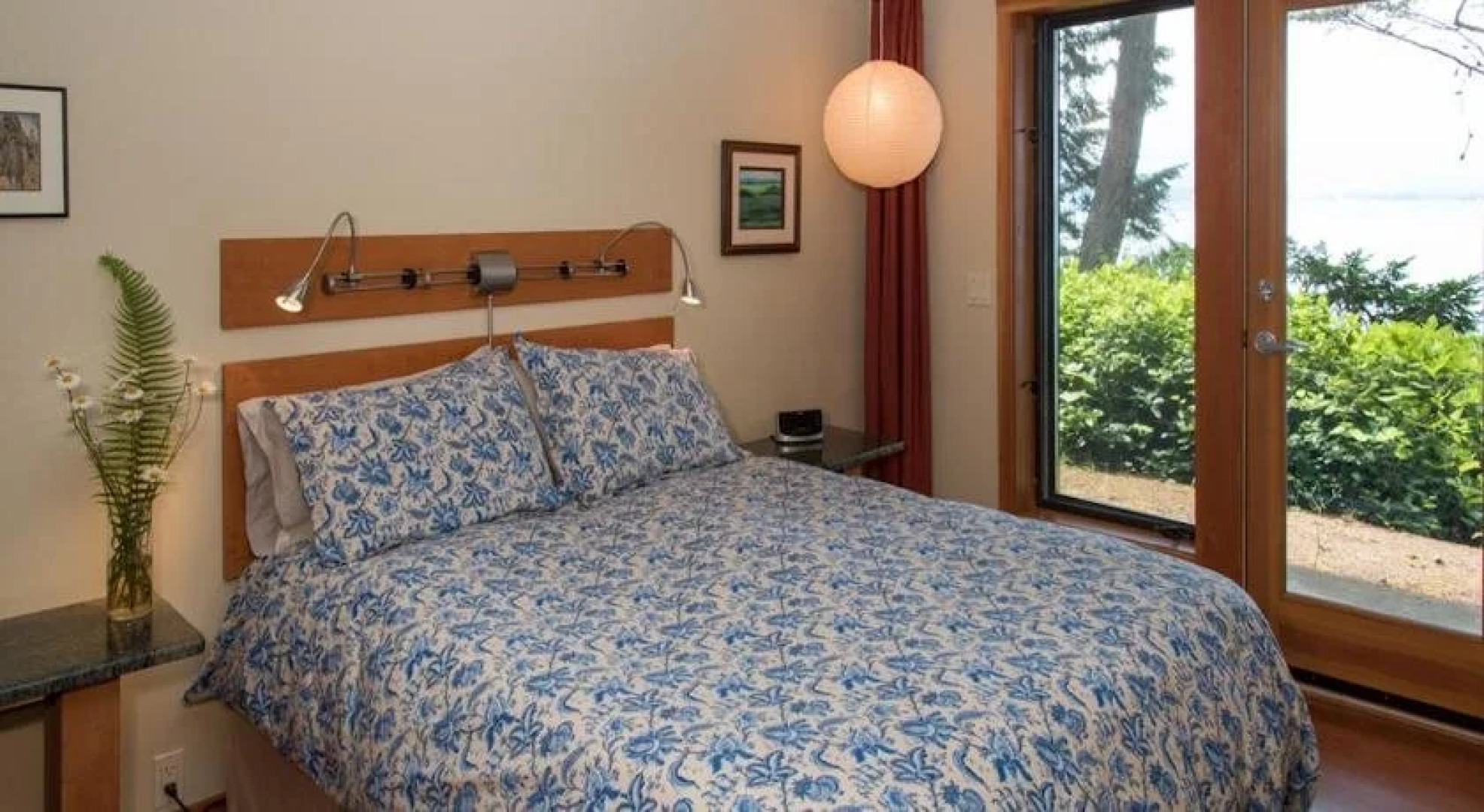 Skipping Stone Beach B&B