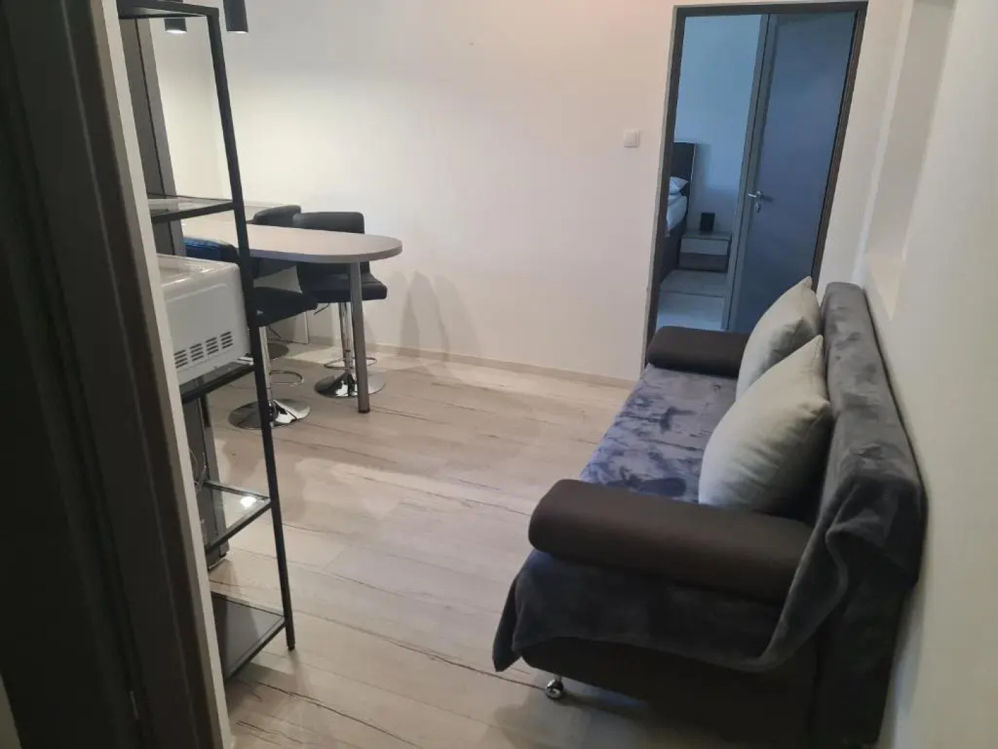 KE-TO Zagreb Airport Rooms