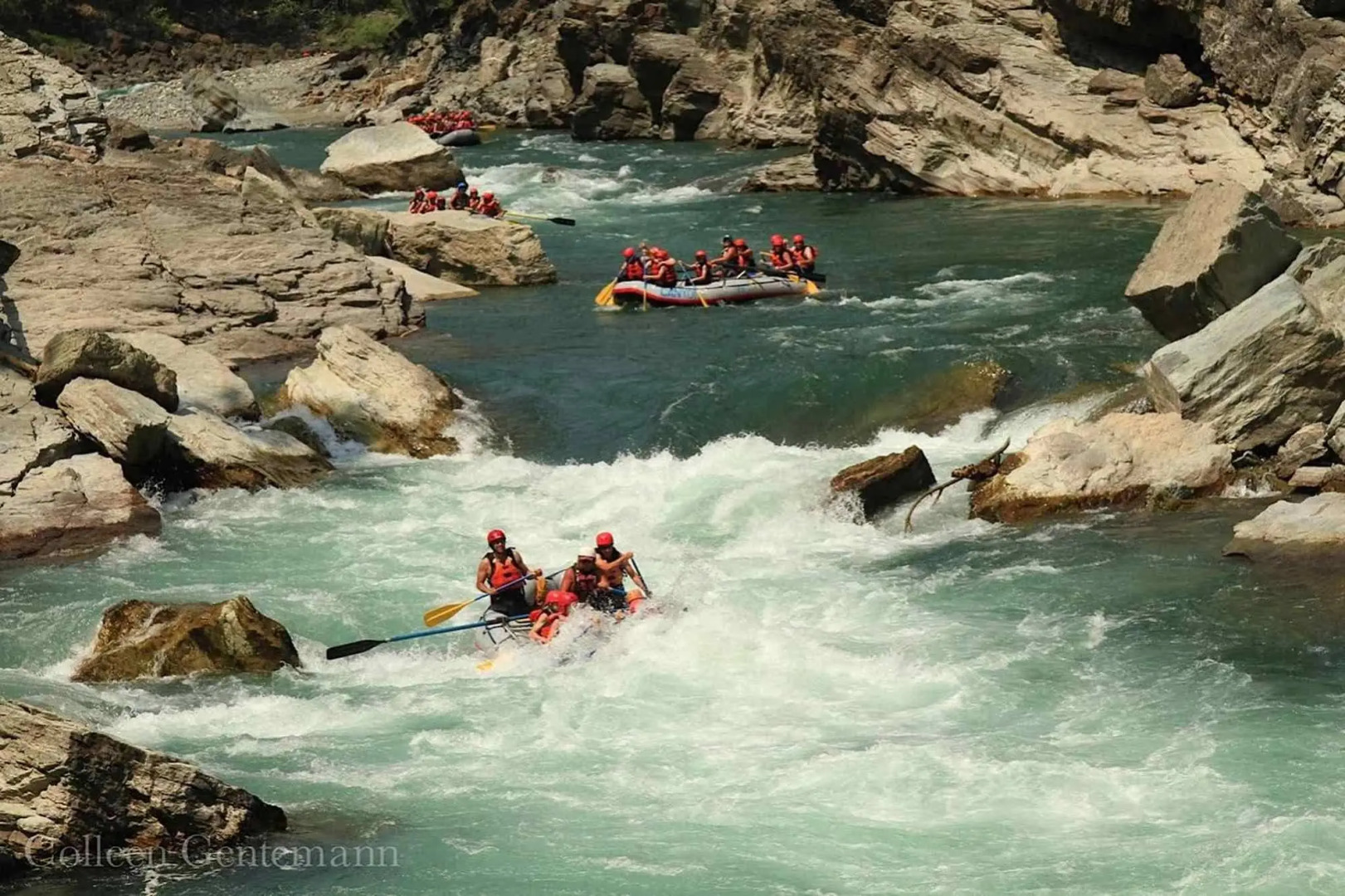 Raging Elk Adventure Lodging