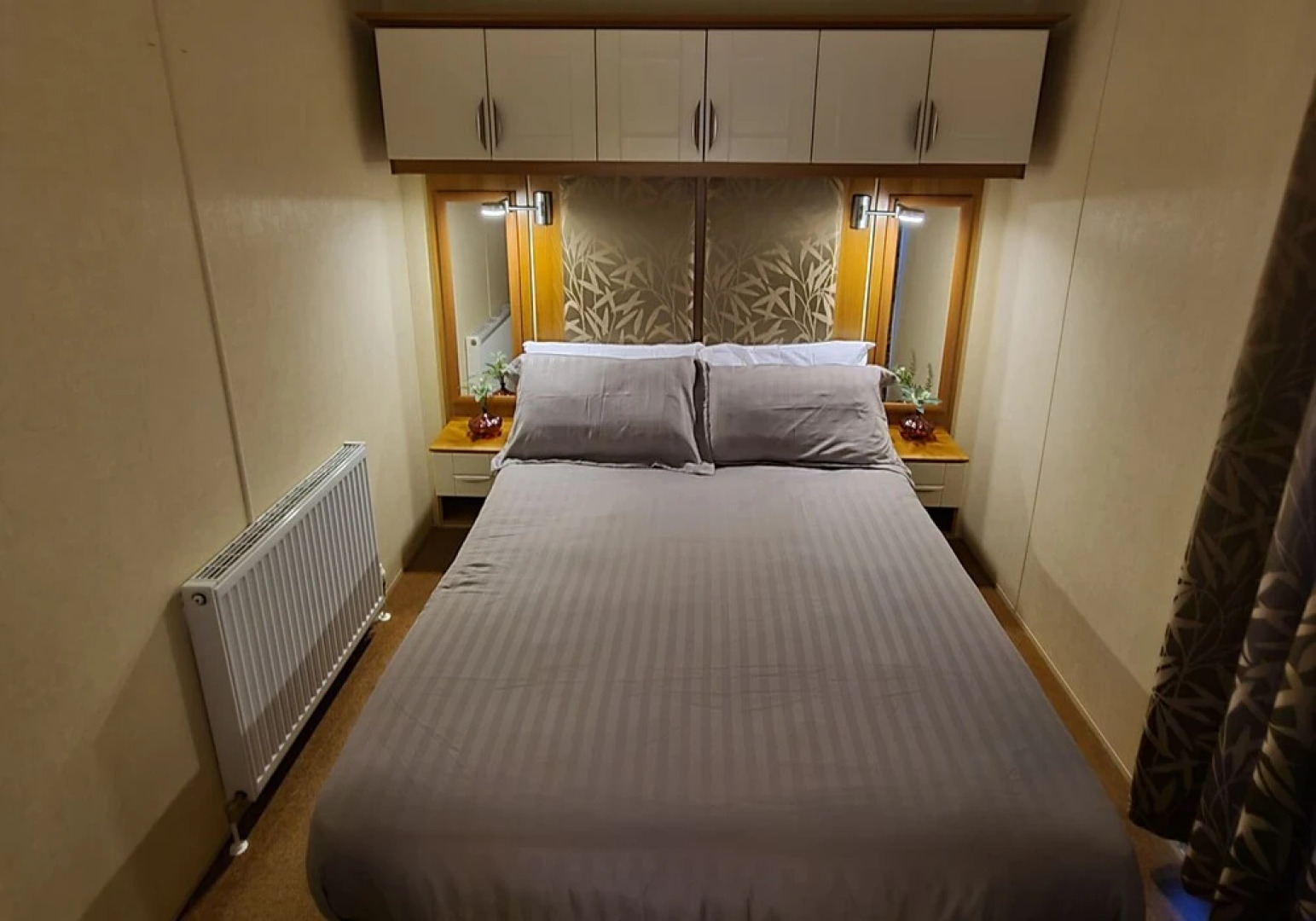 Captivating 3-bed Caravan at Golden Palm Skegness