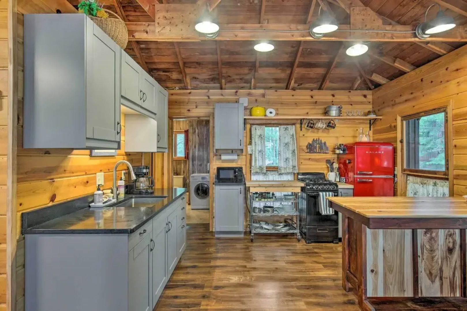 Eagle River Lakefront Retreat w/ Fire Pit & Grill