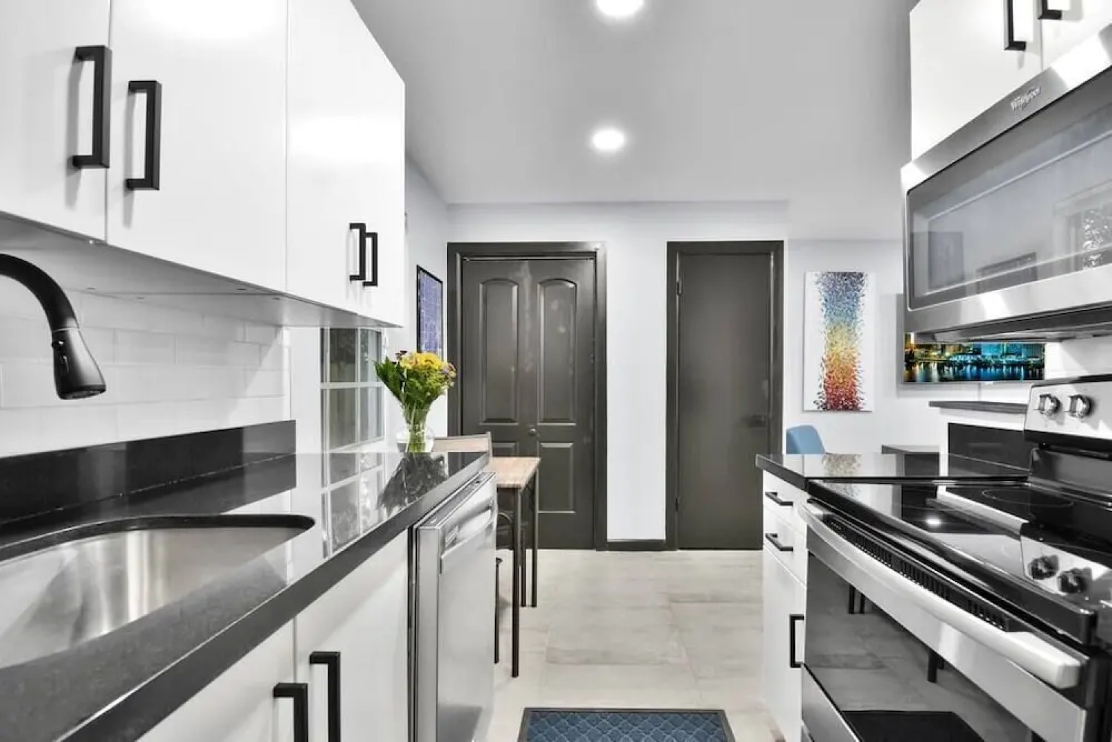 Private 2-bedroom Wilton Villas