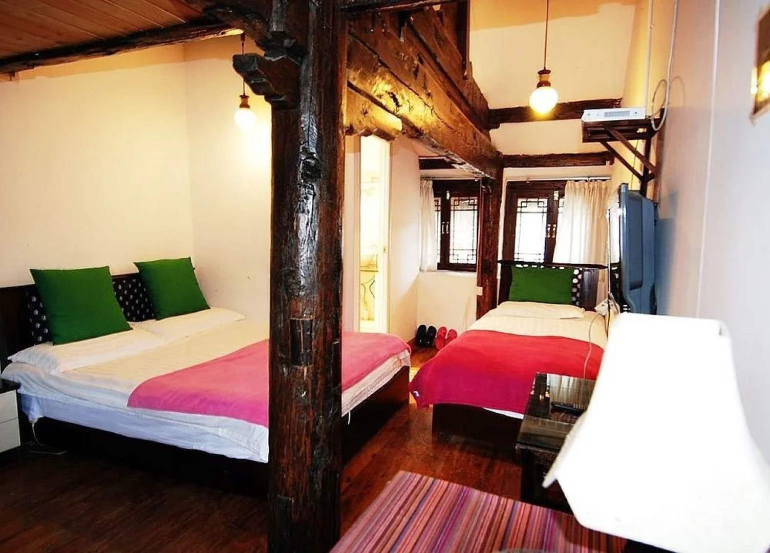 Snow Field Sunshine Inn