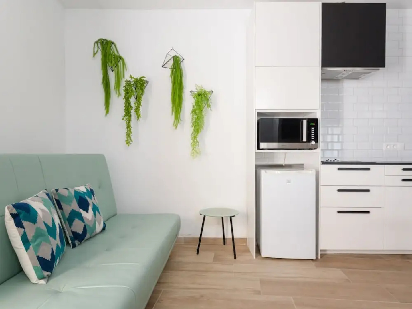 Quaint Vacation Apartment with Hot Tub & Hammam