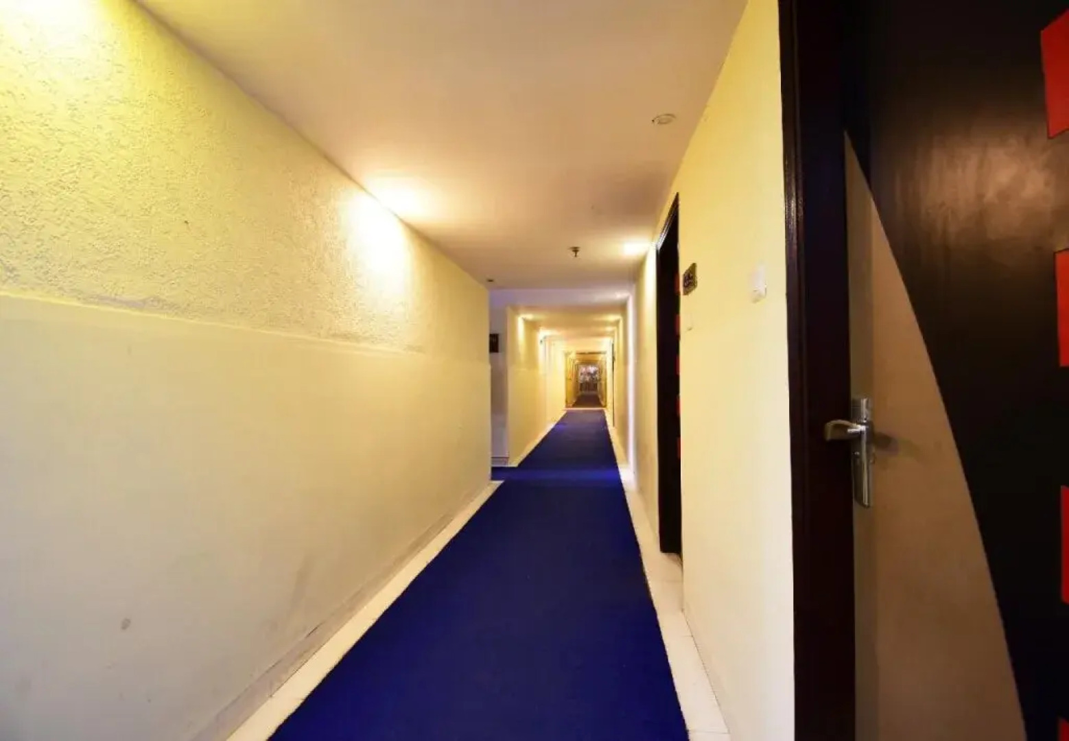 Hotel Downtown By OYO Rooms