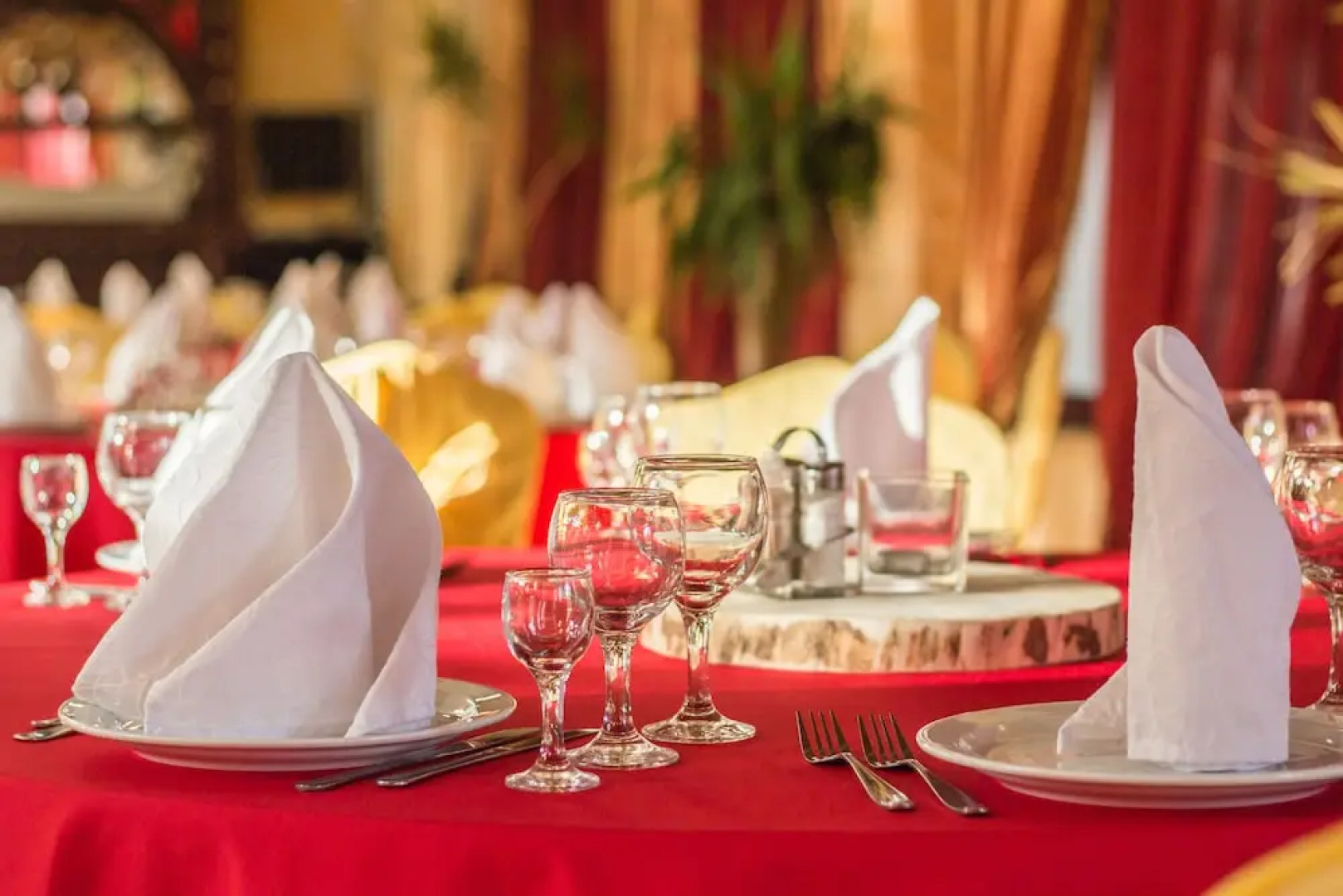 Vyshegrad Castle Hotel