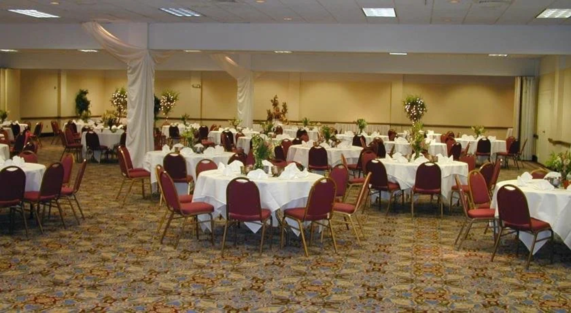 Ramada Plaza Hotel & Conference Center