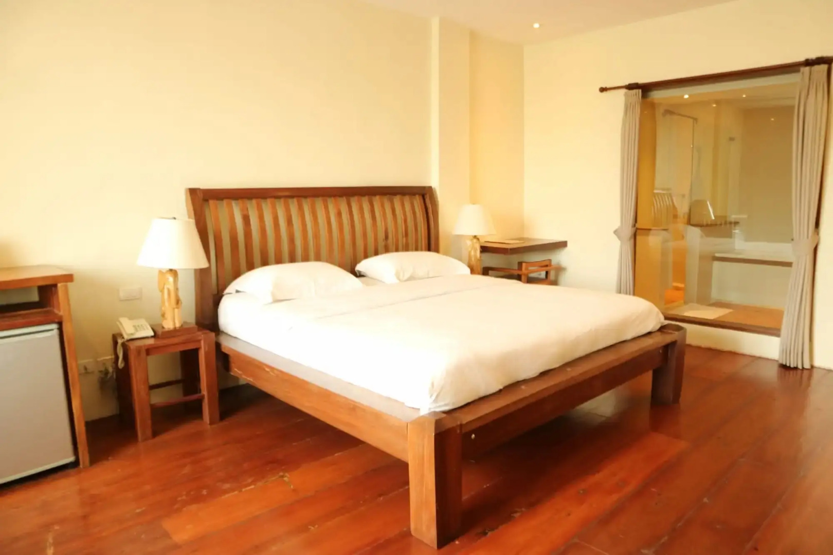 Mango Valley Hotel 3