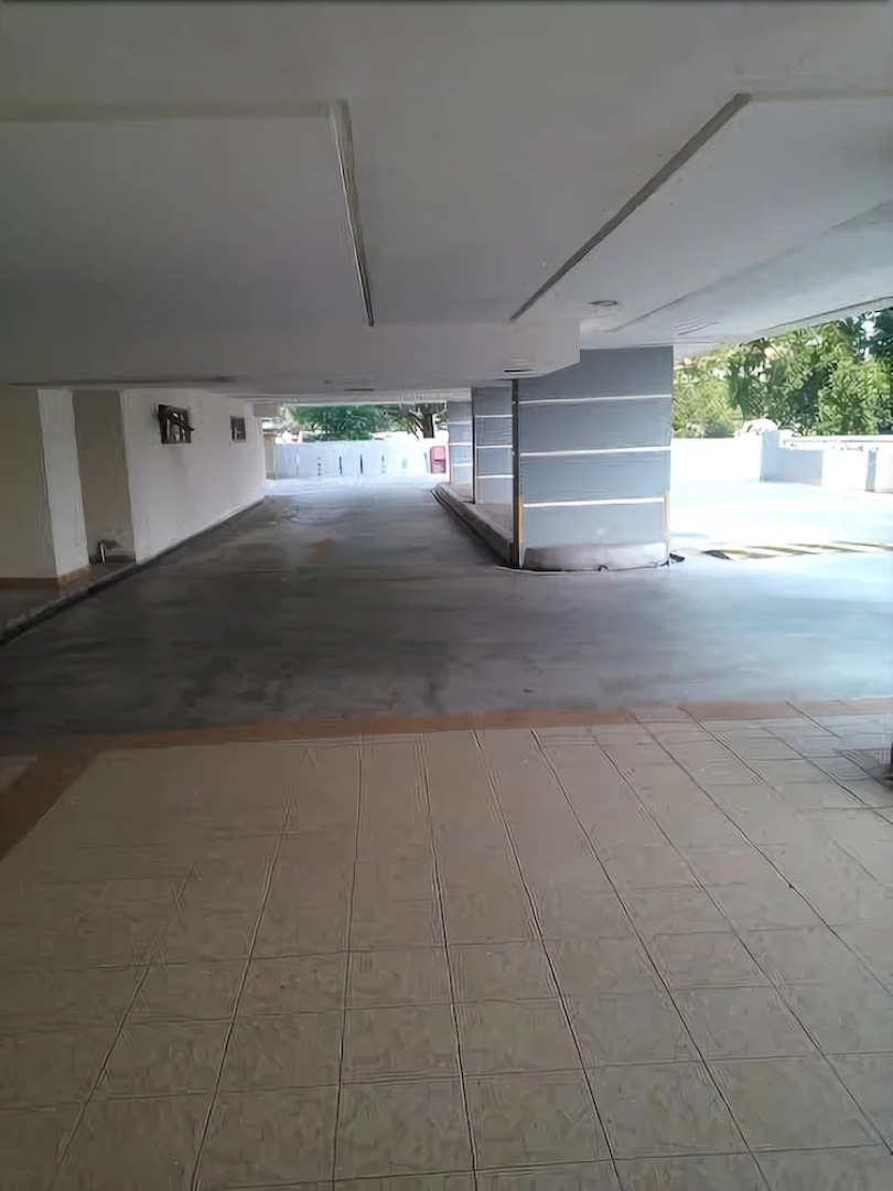 8 O Clock Lodge Condo Bandar Utama