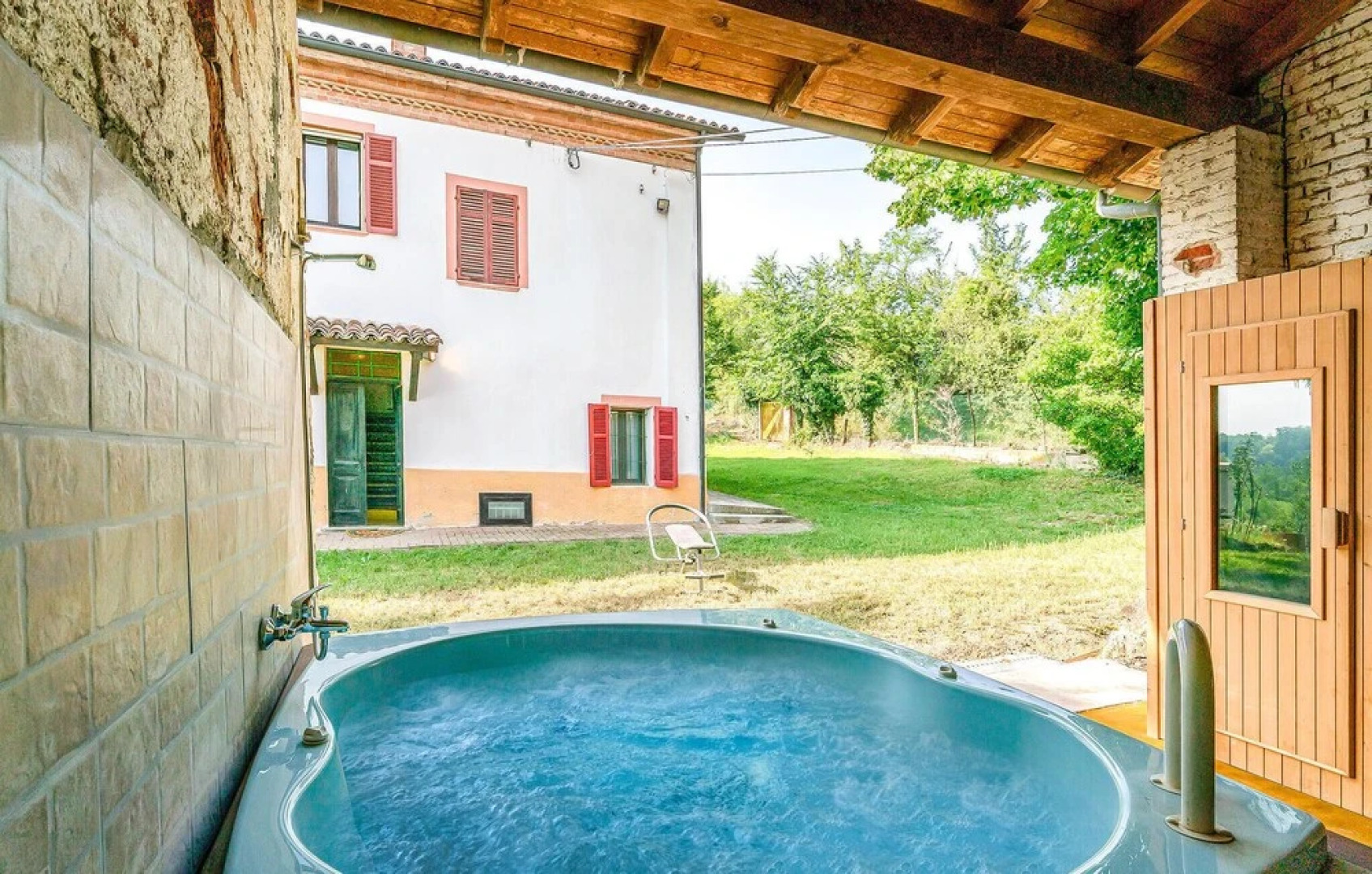 Beautiful Home in Vignale Monferrato With Wifi and 4 Bedrooms