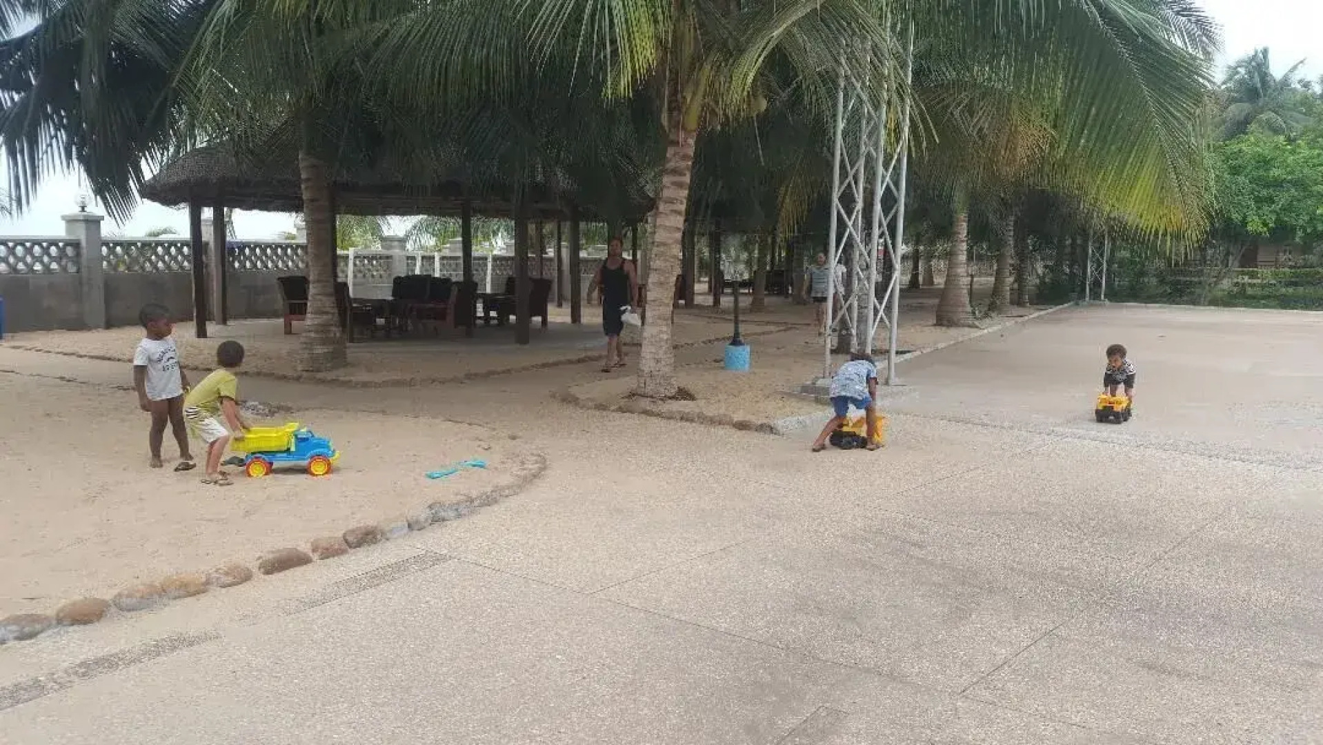 Charlestina Beach Resort