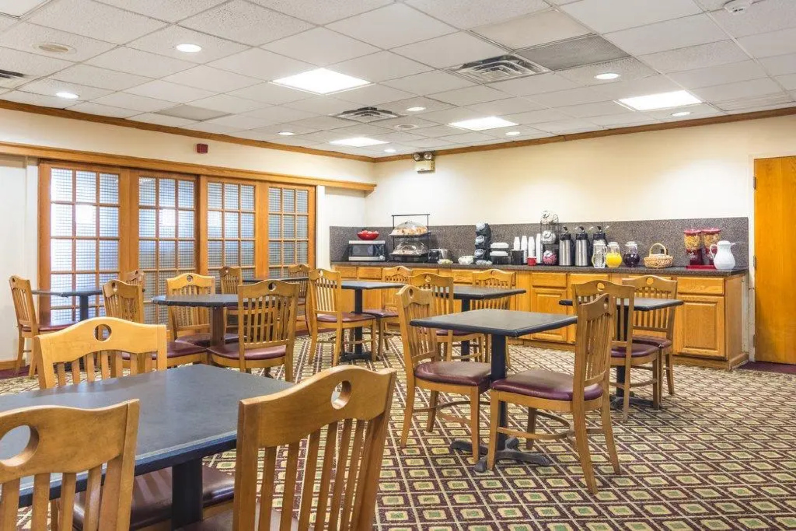 Red Roof Inn Ashtabula - Austinburg