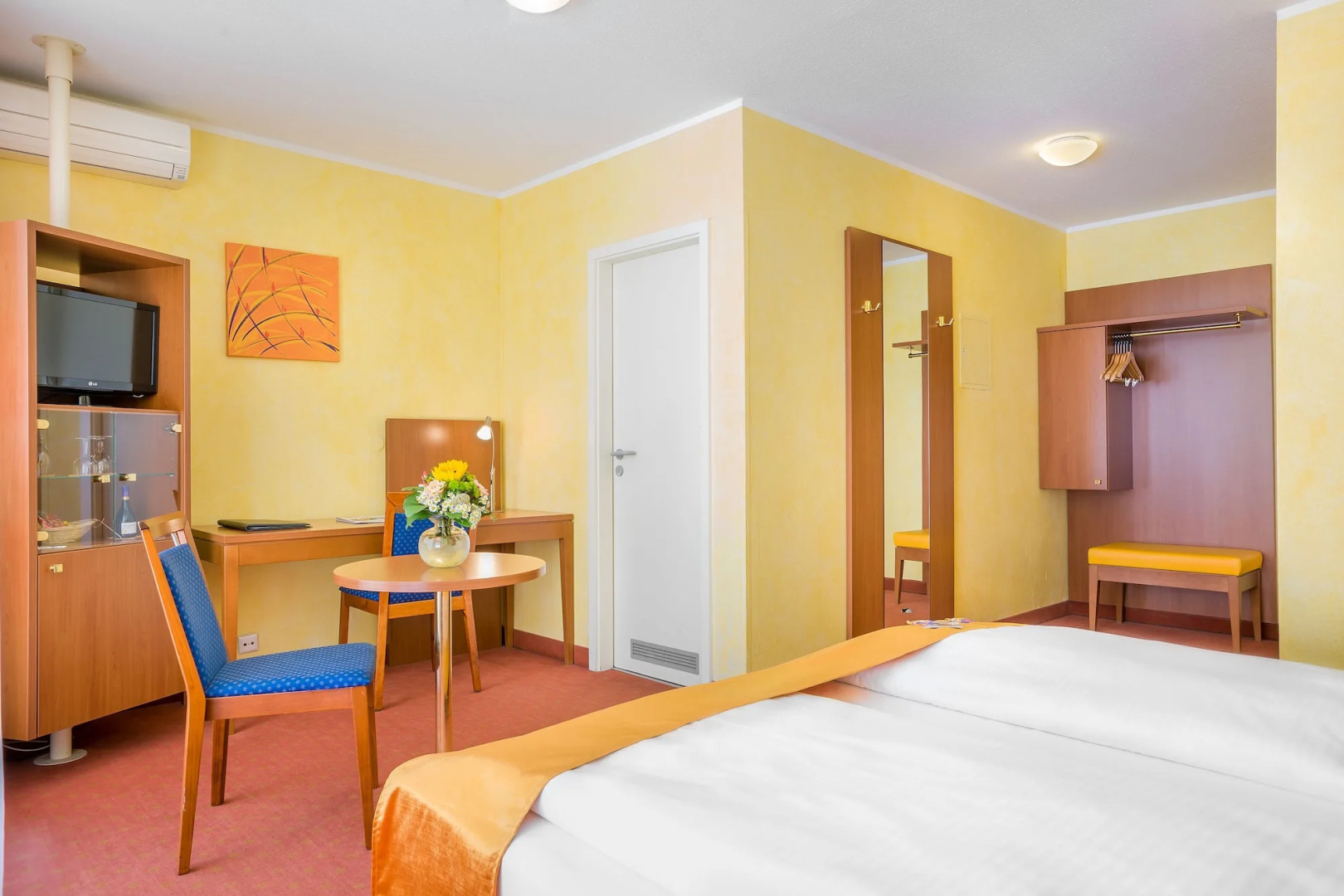 Garner Hotel Stuttgart City Centre by IHG
