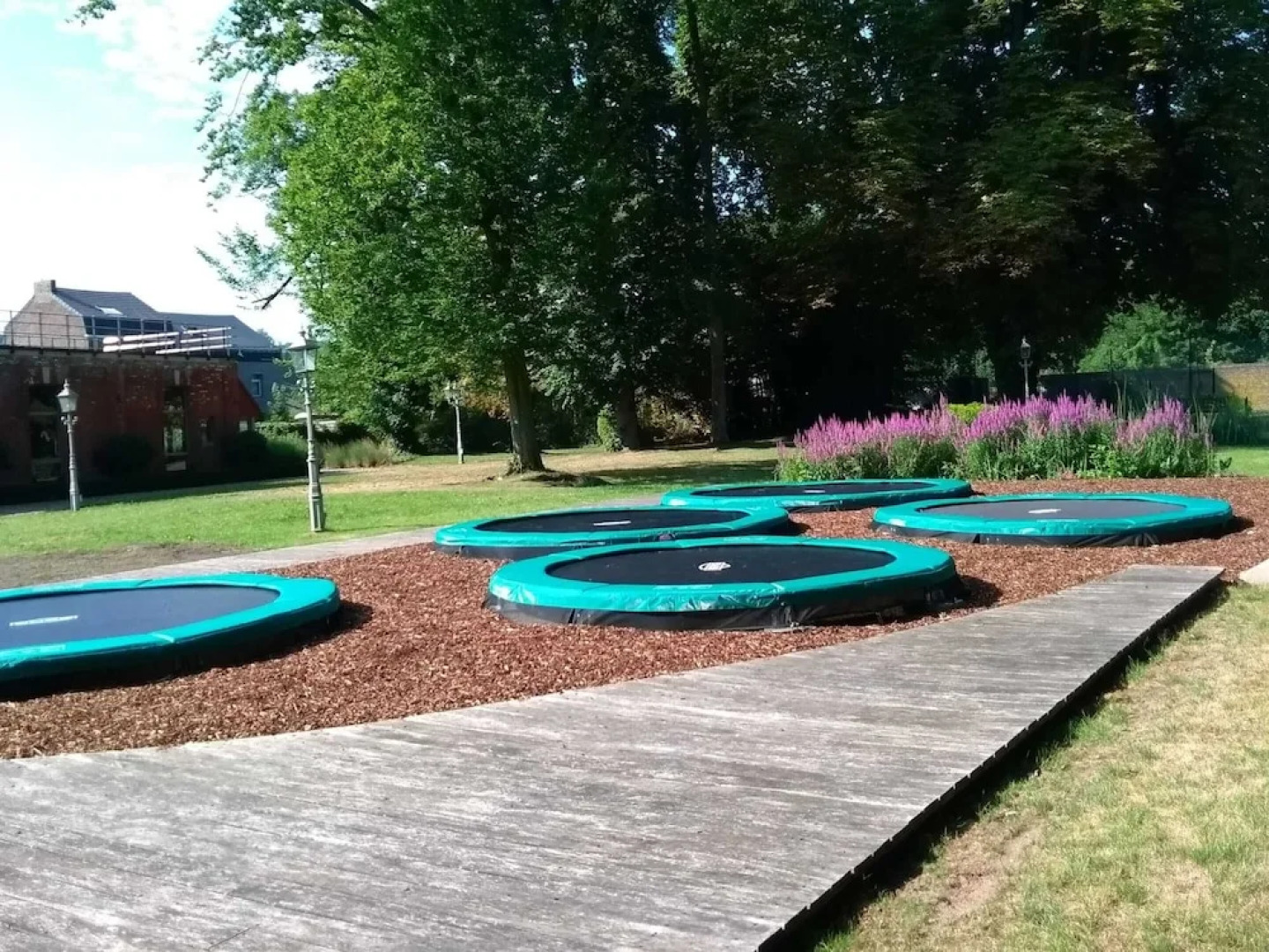 Group Villa With Pool & Sauna