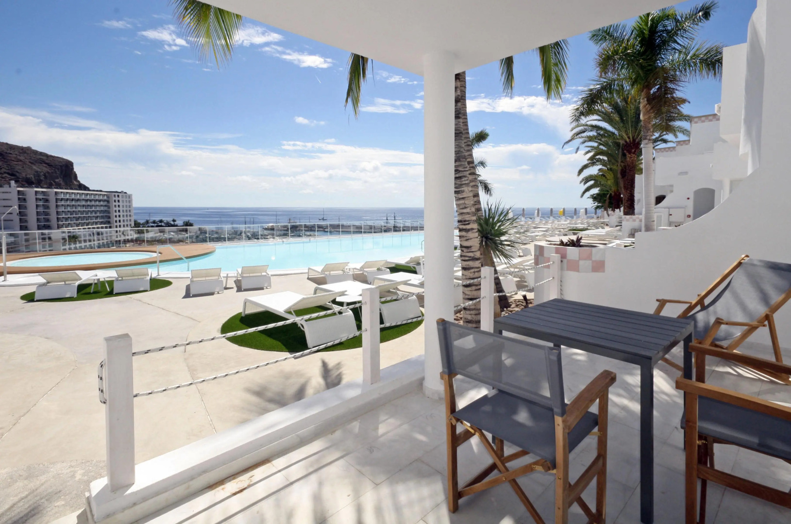 Marina Bayview - Adults Only