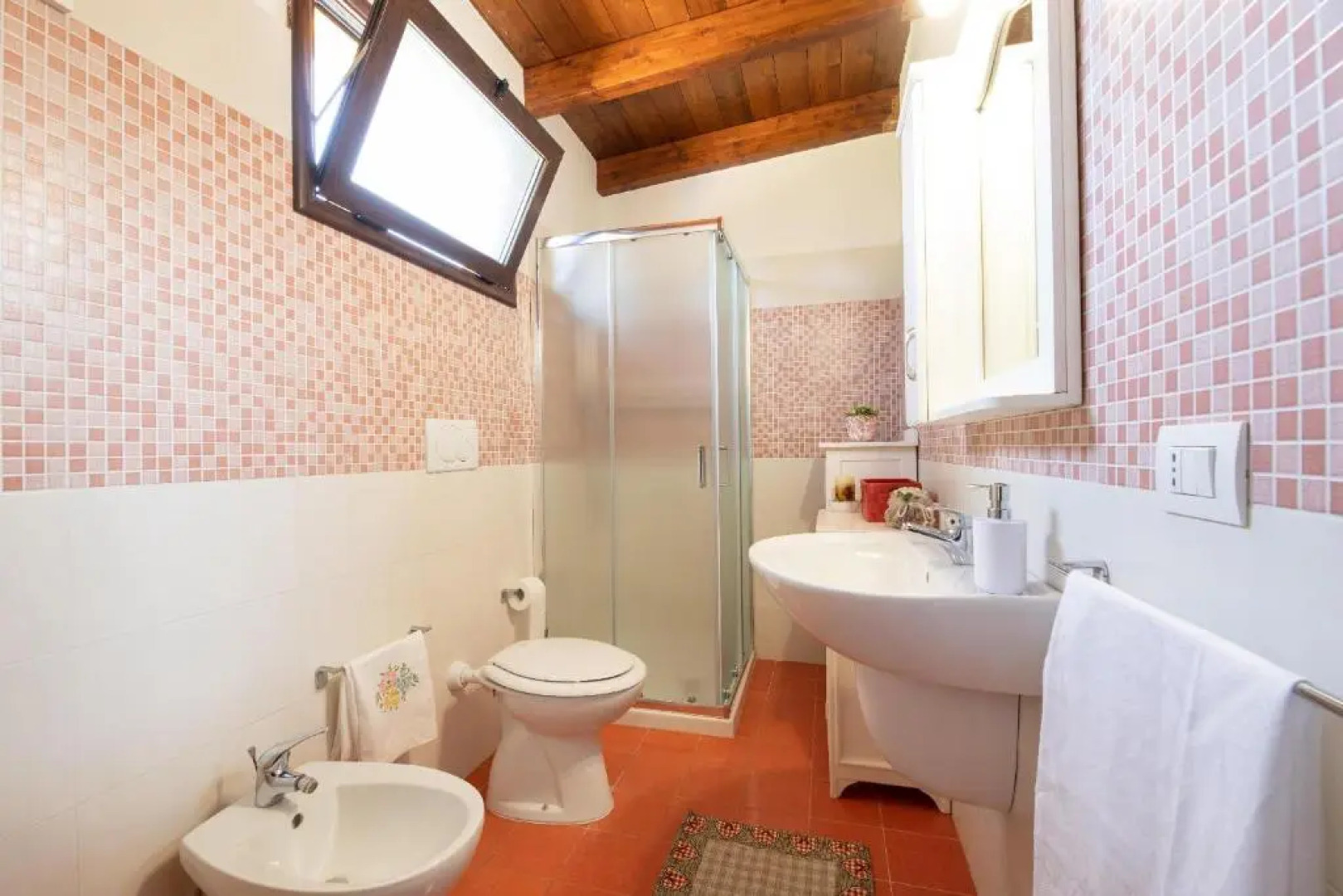 Locazione Turistica Villa Esmeralda