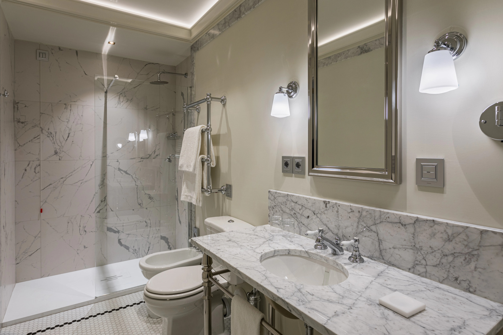 Room Mate Collection Filippo, Rome-Fontana di Trevi