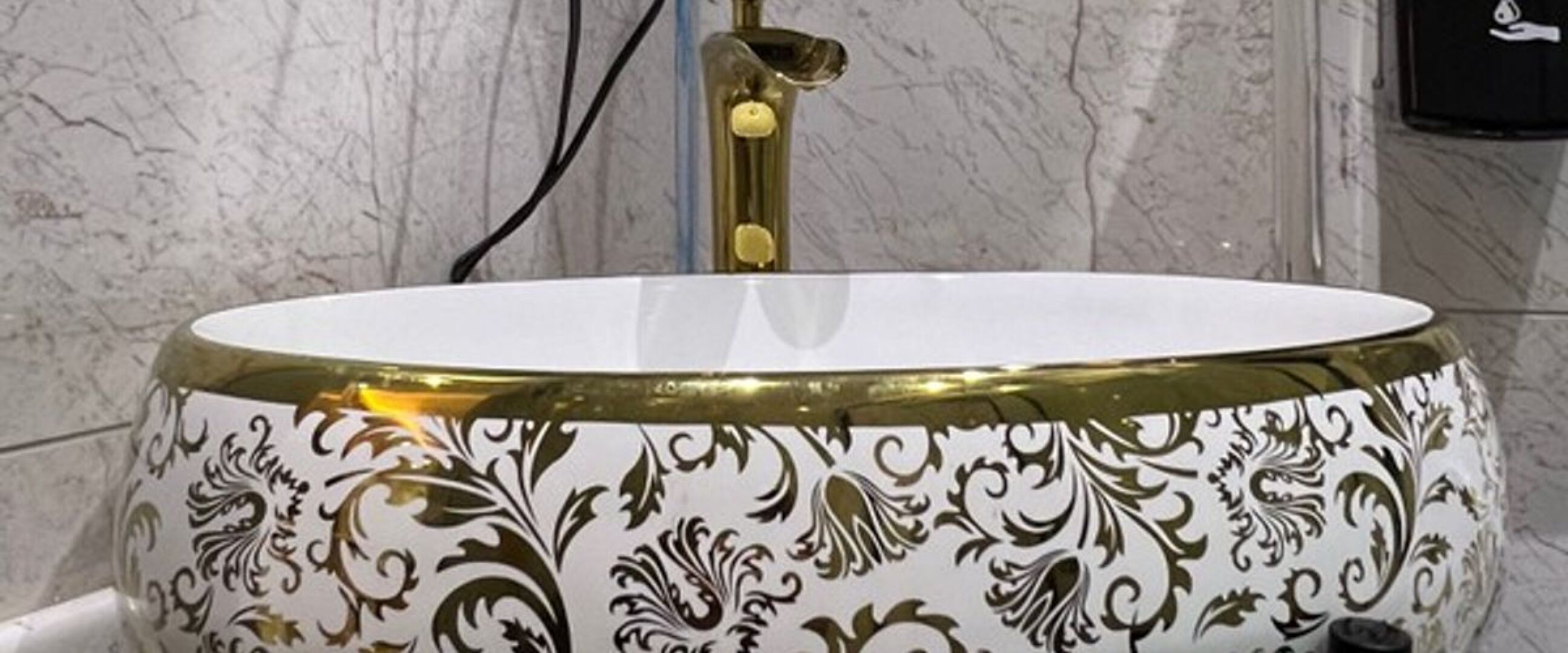 Taksim Larissa Residence