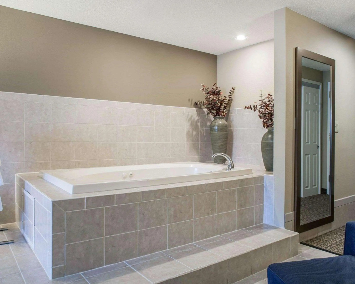 Comfort Inn & Suites Sturbridge - Brimfield