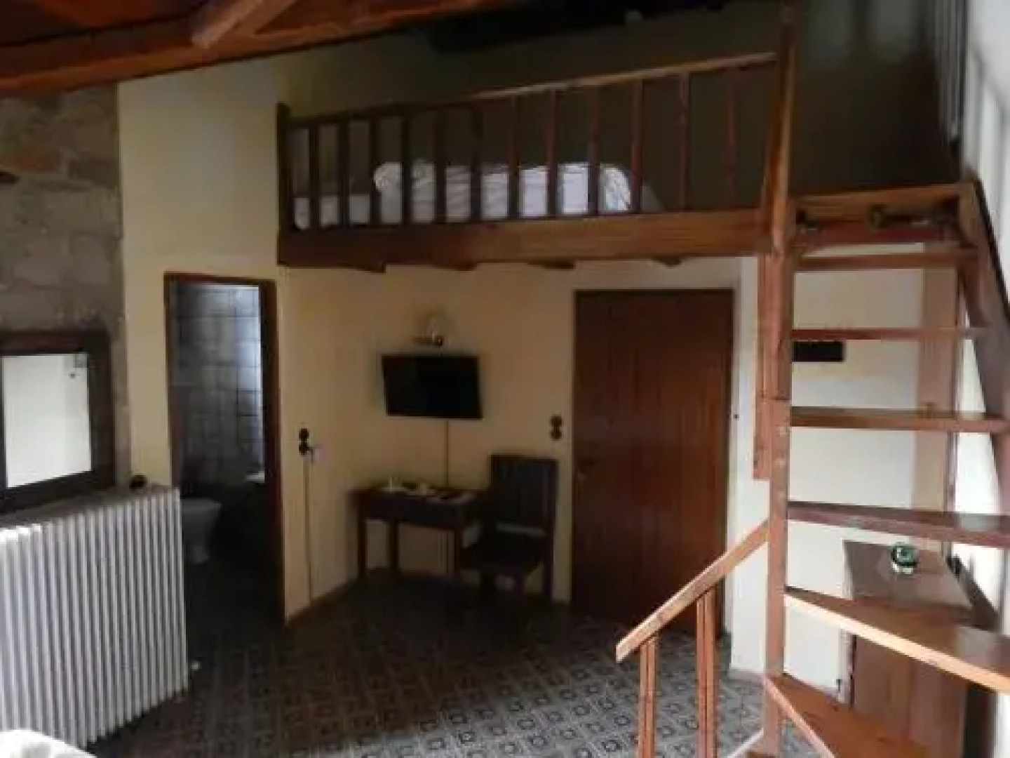 Helydorea Country House