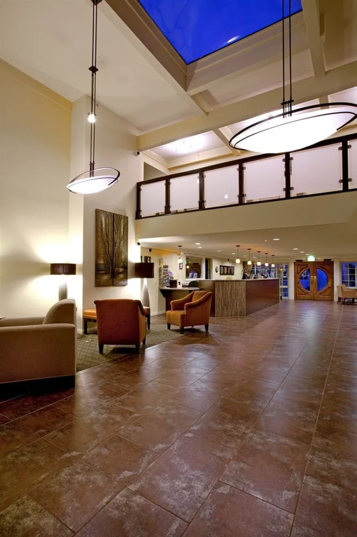 Winners Circle Resort