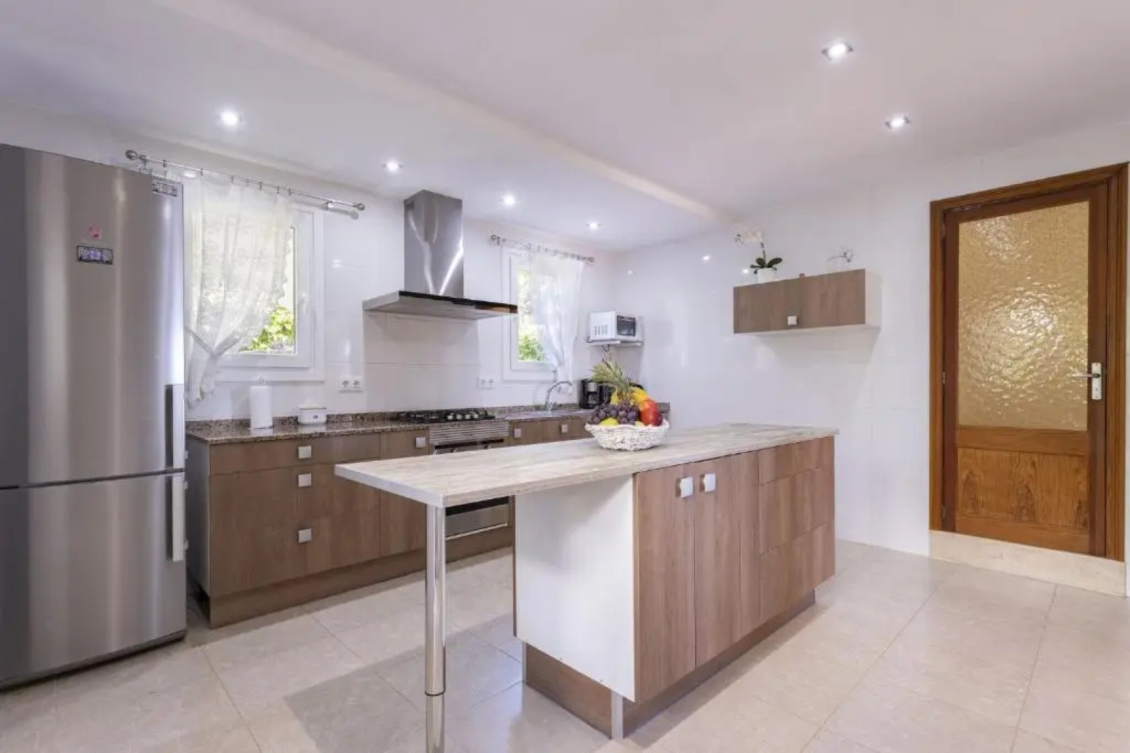 Beach House Aucanada