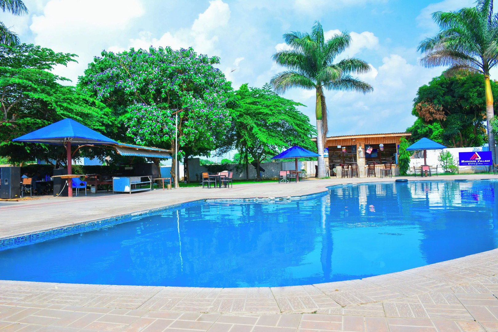 Markdon Village Hotel