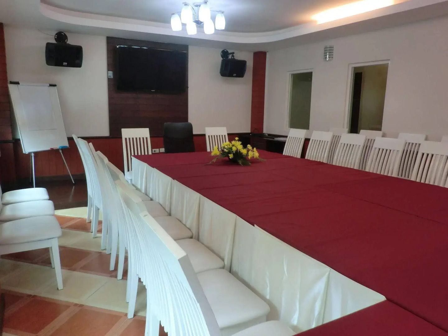 SB Living Place Hotel Phuket Town