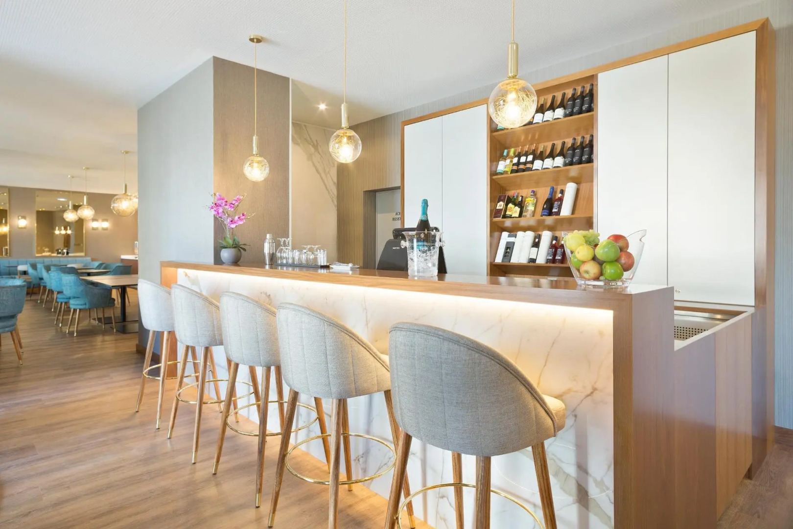 Hotel Acta The Avenue