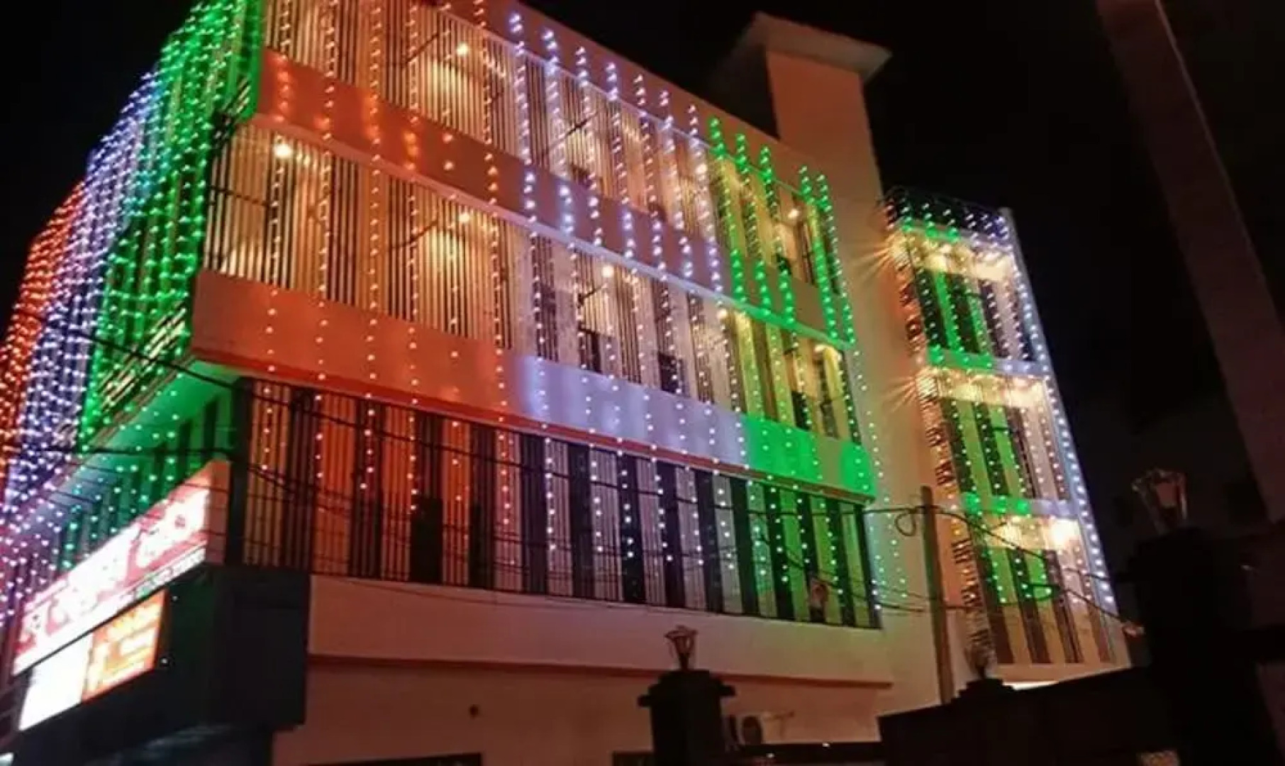 Fabhotel New Raghukul Loung