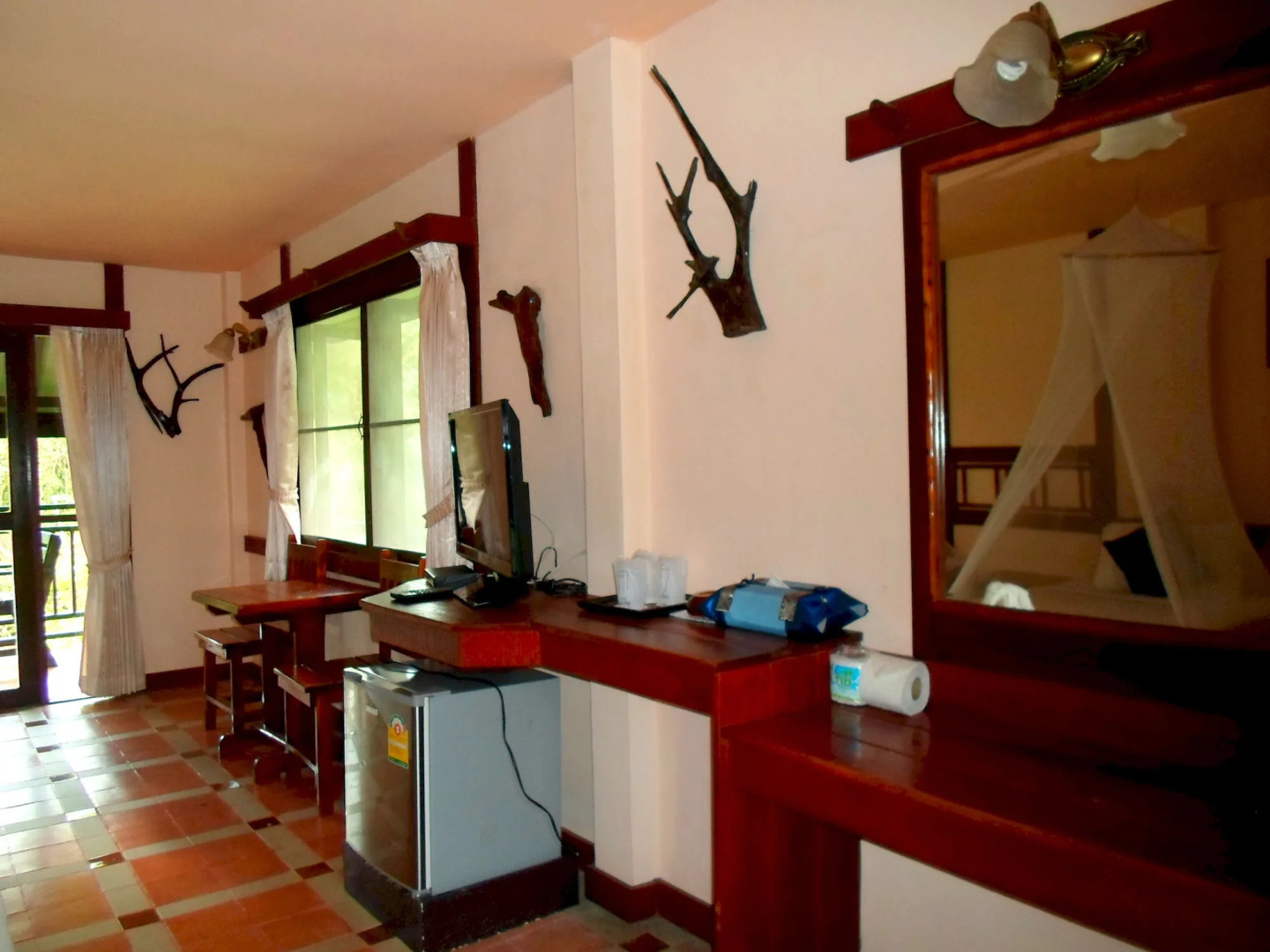 Khao Sok River Lodge Hotel