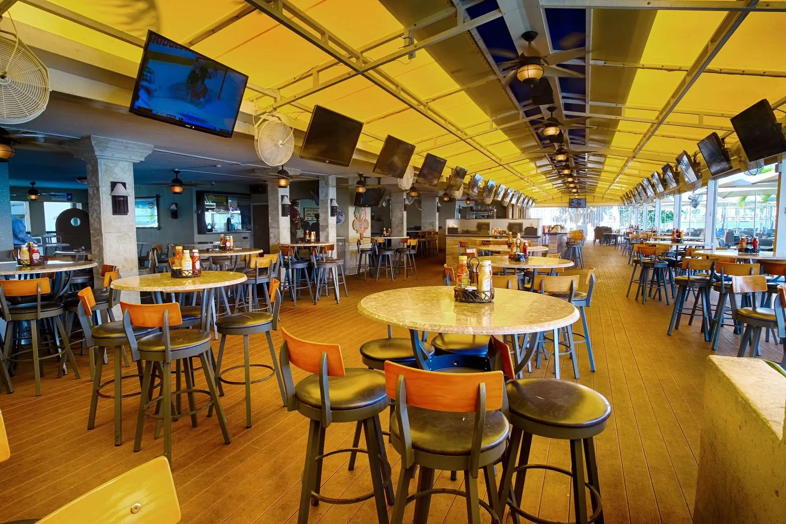 Palm Tree Club Miami Hotel