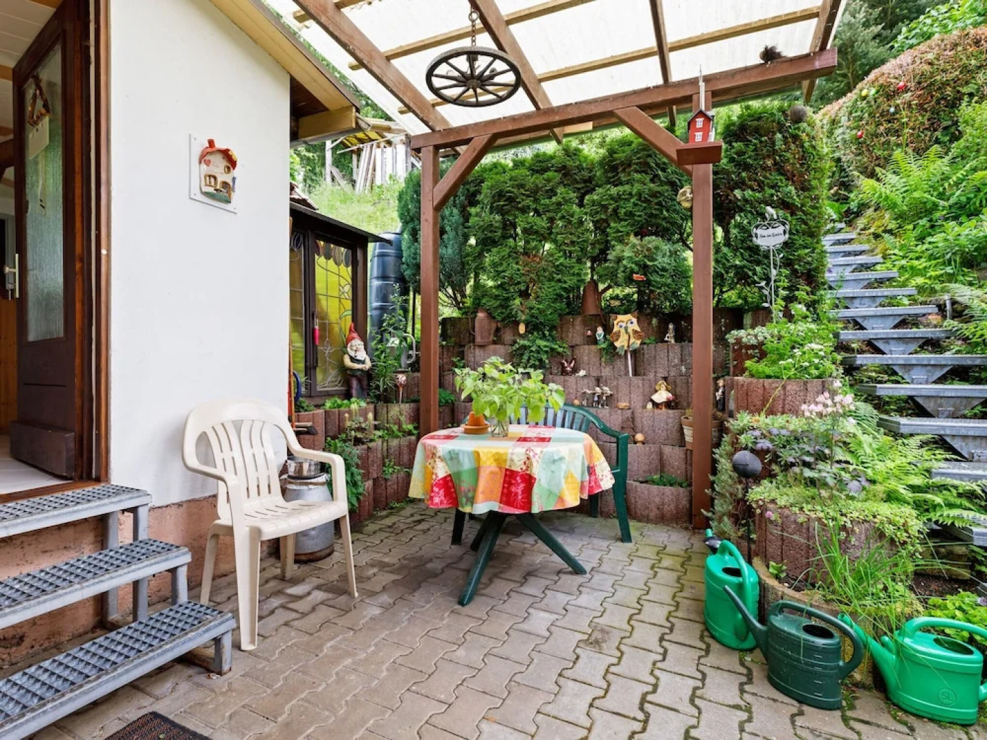 Winsome Holiday Home with Terrace,Garden,Bicycle Storage,Bbq