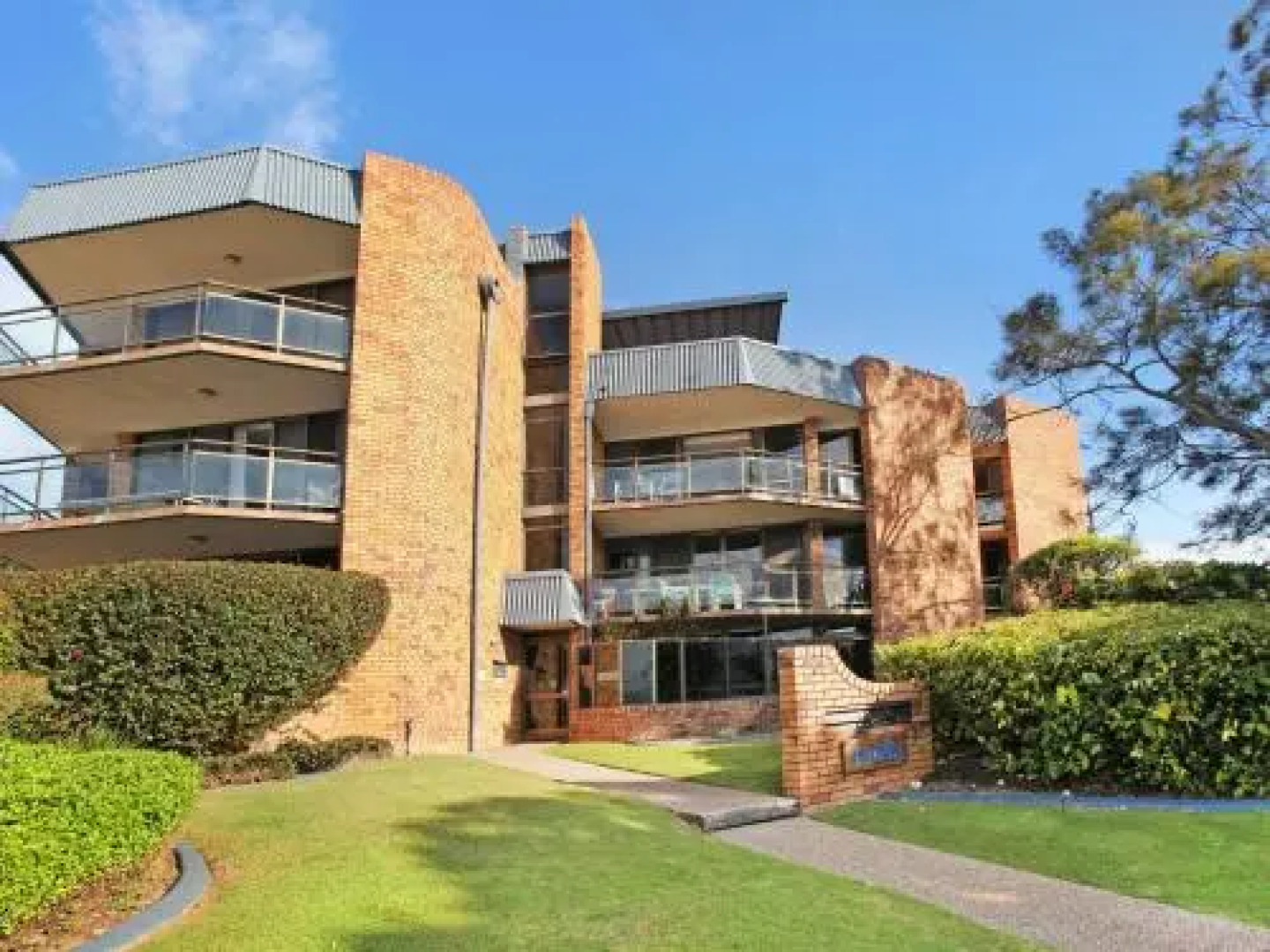 Jedda 3 Apartment Unit