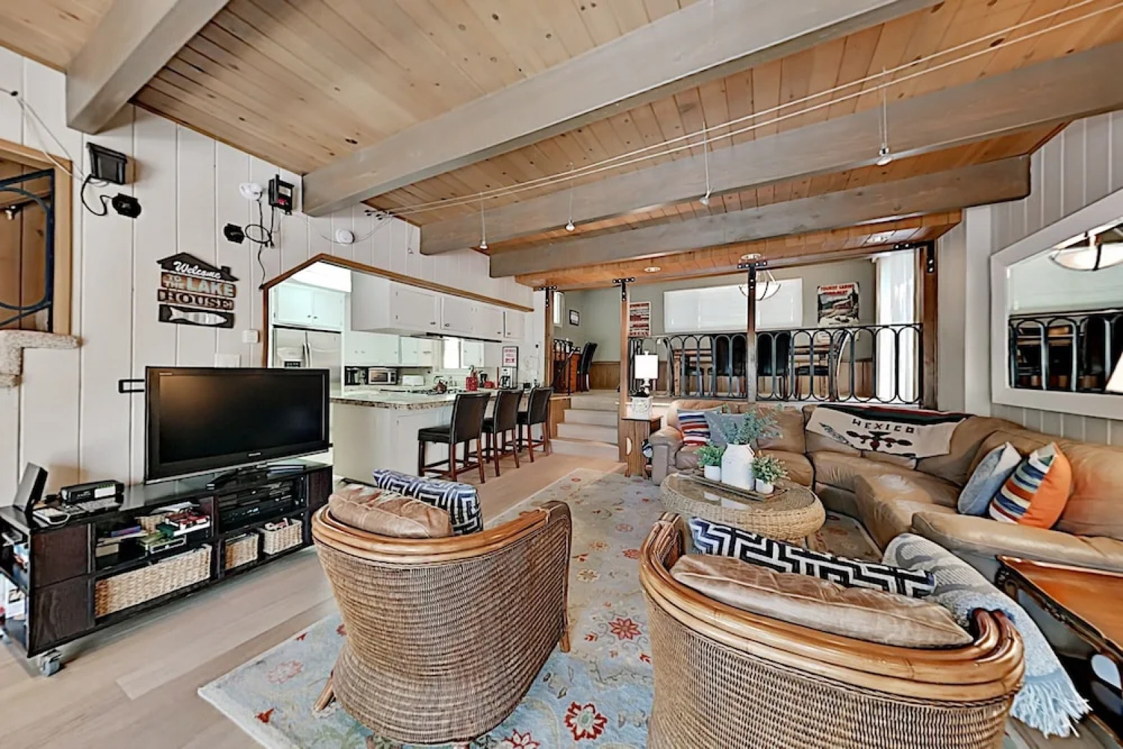 Serene : Forest Views & Wraparound Deck! 3 Bedroom Home