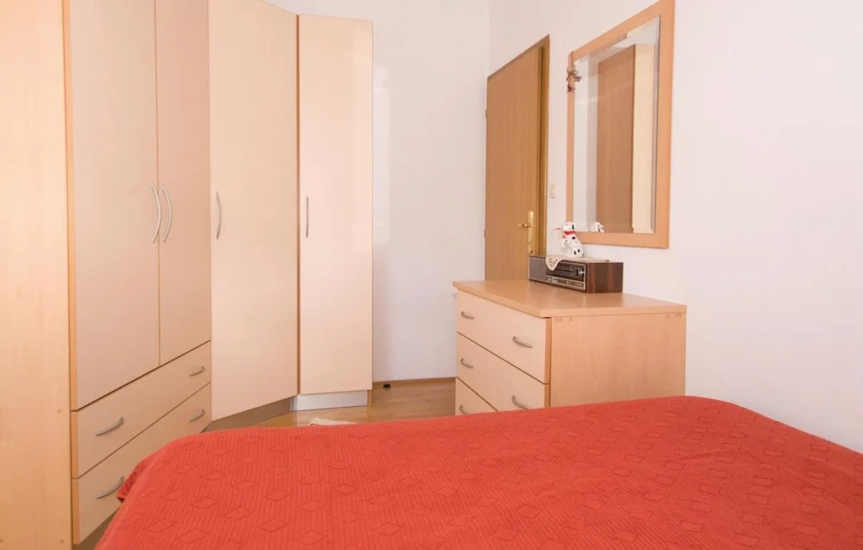 Nice Apartment in Racisce With 2 Bedrooms and Wifi