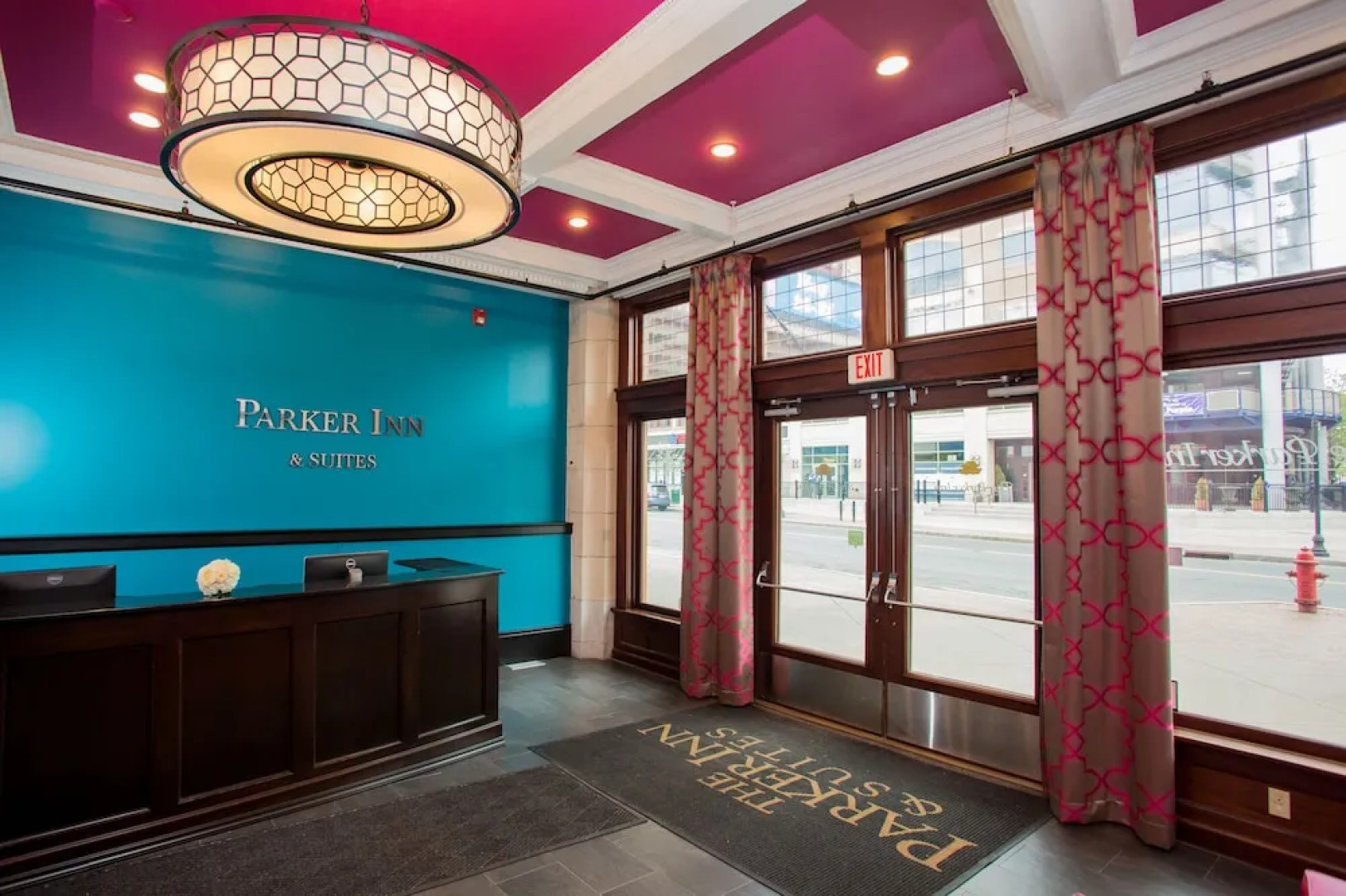 The Parker Inn and Suites