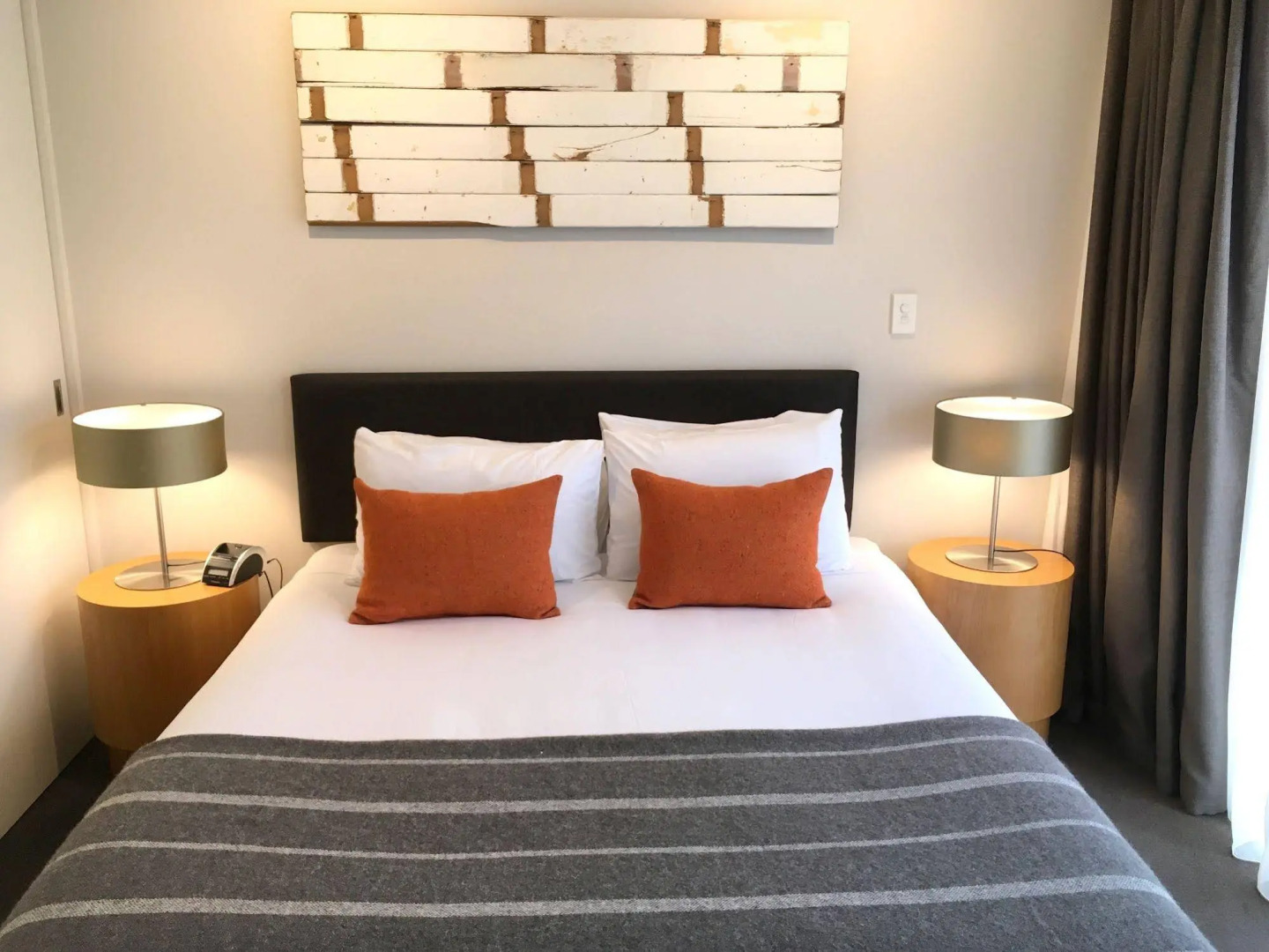 Element Escapes Luxury Apartments