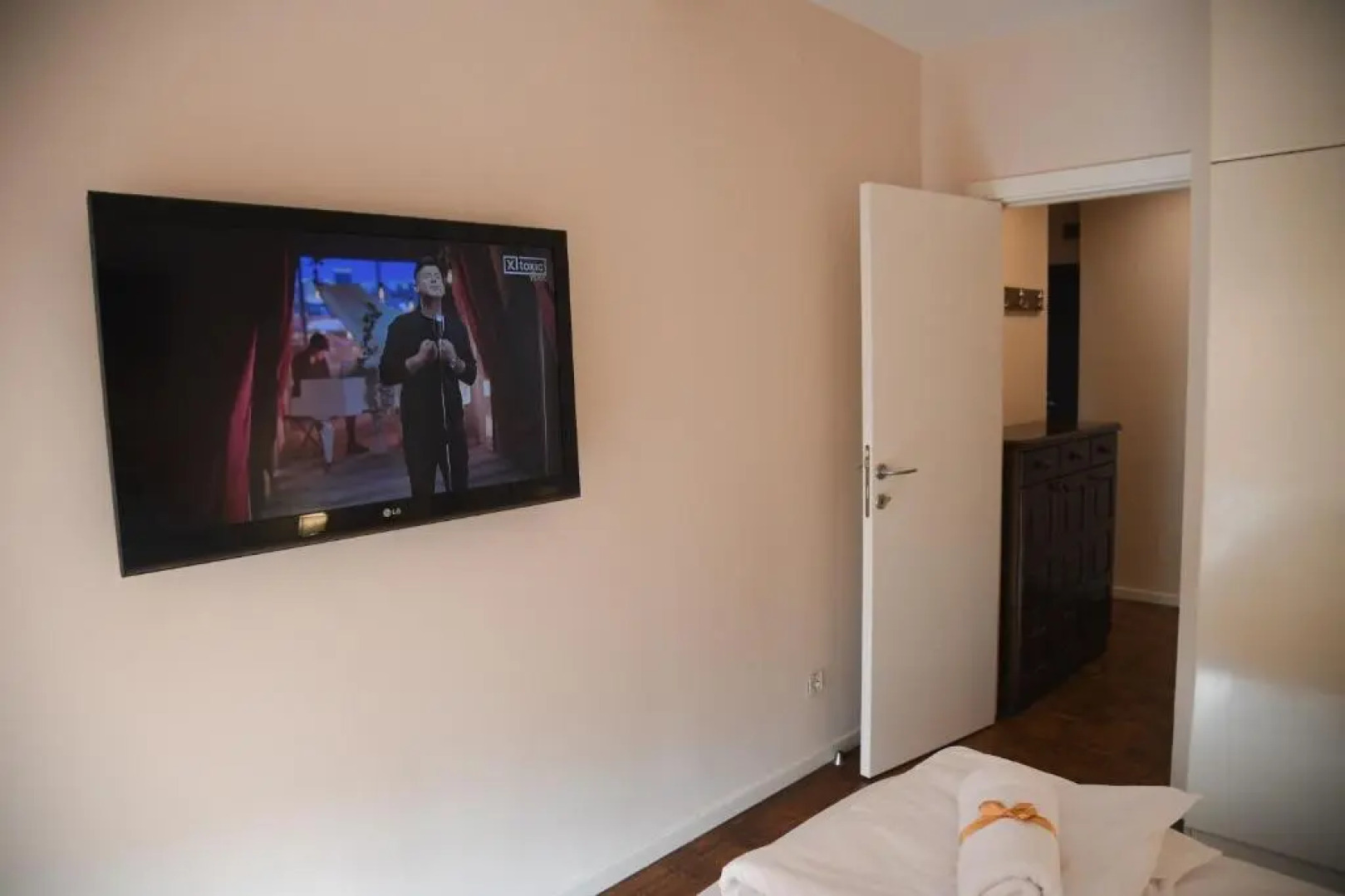 True Color Apartment